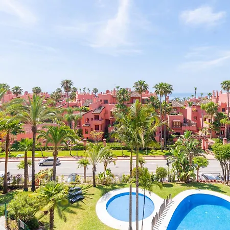 Beachside With Sea View *