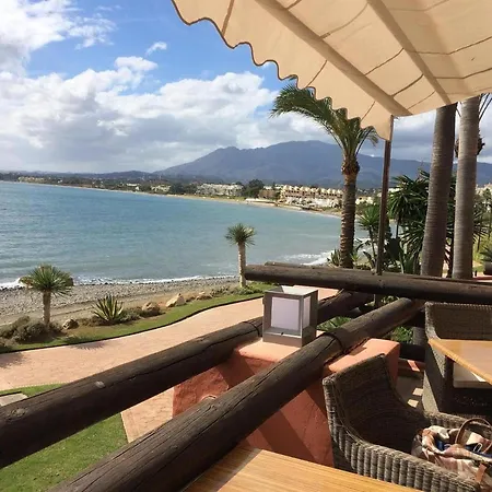 Apartment Beachside With Sea View *