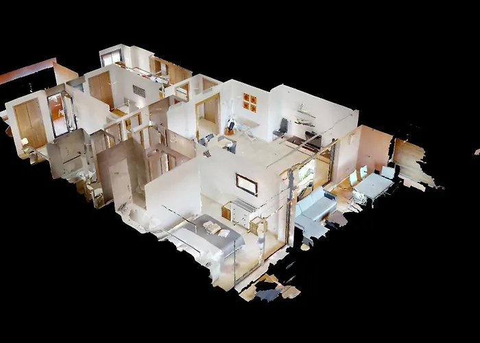 Beachside With Sea View Apartment Estepona