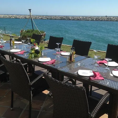 Beachside With Sea View * Estepona